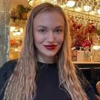 Onlyfans leaked aislinxxxmodel 

 profile picture