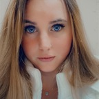 Bubbles 💙 (@blueeyesbombshell) Leaked OnlyFans 

 profile picture