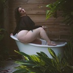 Linda (@boobaby29) Leaks OnlyFans 

 profile picture