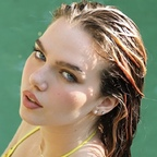 Daelyn Peach 🍑 (daelynpeach) Leaked OnlyFans 

 profile picture