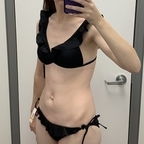 ElizabethLone elizabethlone Leaked OnlyFans 

 profile picture
