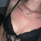 Emma 👩‍👧‍👦 @emmahilton Leaked OnlyFans 

 profile picture