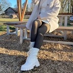 Gabriela (feetgabriela) Leaked OnlyFans 

 profile picture