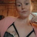 hlemmerton (CoastalMaineGirl) OnlyFans Leaks 

 profile picture