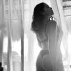 Yvette M. itsmeyvi Leaks OnlyFans 

 profile picture