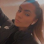 molsfrances OnlyFans Leak 

 profile picture