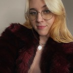 Download presleyfoxxx OnlyFans leaks for free 

 profile picture