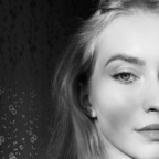 sarahj OnlyFans Leak 

 profile picture