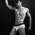 Westopher (socalnudist) Leaked OnlyFans 

 profile picture