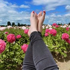 tipsytoesnfeet OnlyFans Leak 

 profile picture