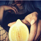 Onlyfans leaked tiptoethrumytwolips 

 profile picture